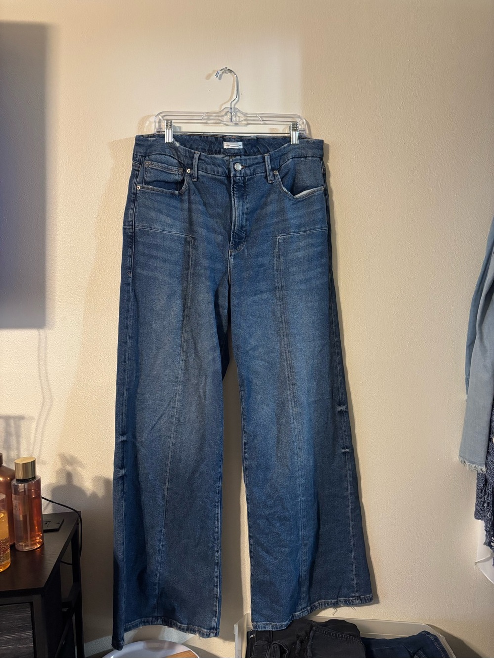 Good American Wide-Leg Jeans with Front Seams. Size 15 tall